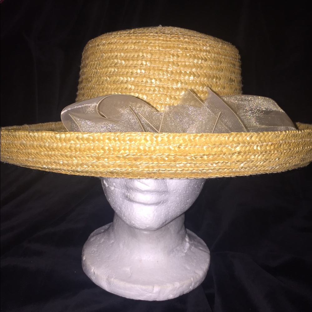 BETMAR OF NEW YORK STRAW HAT